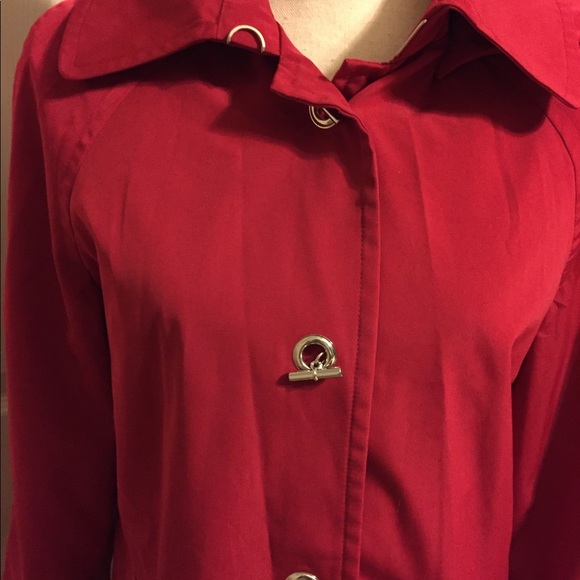 London Fog coat size small - Picture 3 of 6